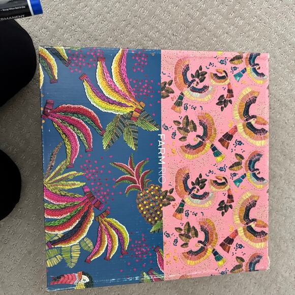 NEW Farm Rio Lug Sole Puffer Bootie Platform Floral Winter Moon Boots Womens 8 - Picture 9 of 10